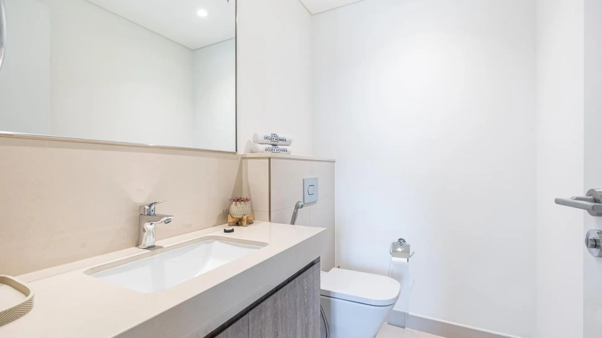 Premium 2Br Home In Dtv With Burj Khalifa View Dubai